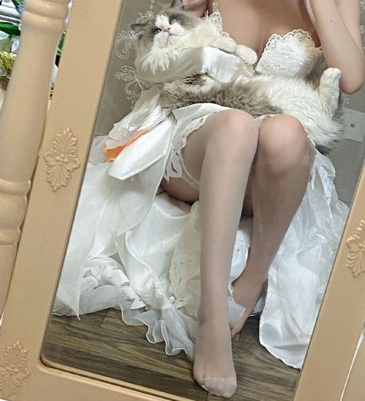 岳乱妇乱第1集