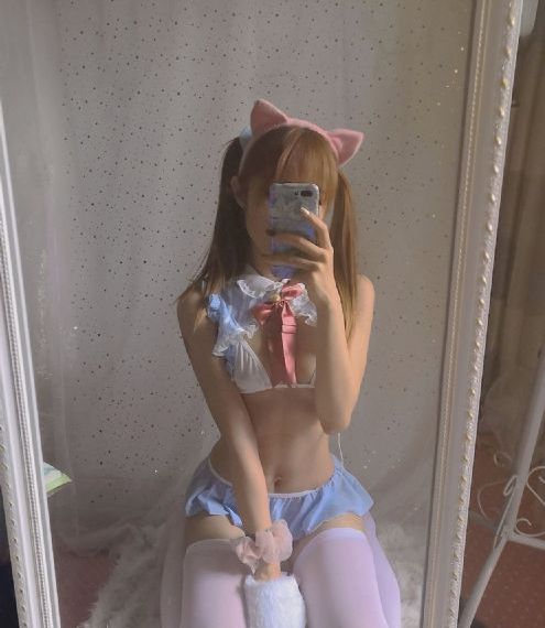 无颜之月 在线