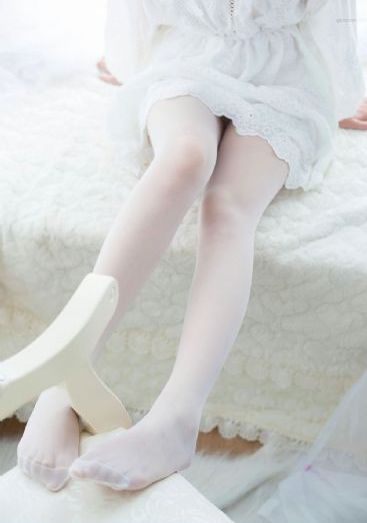 动漫美女下部隐私
