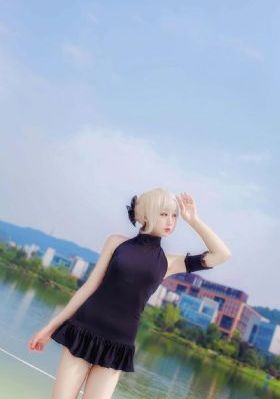 免费午夜视频