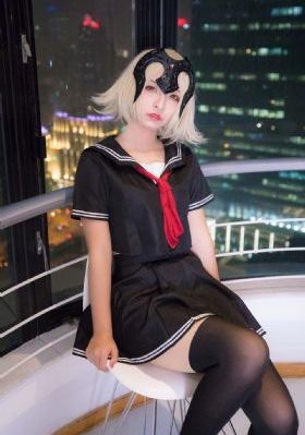 年轻女教师2在线播放